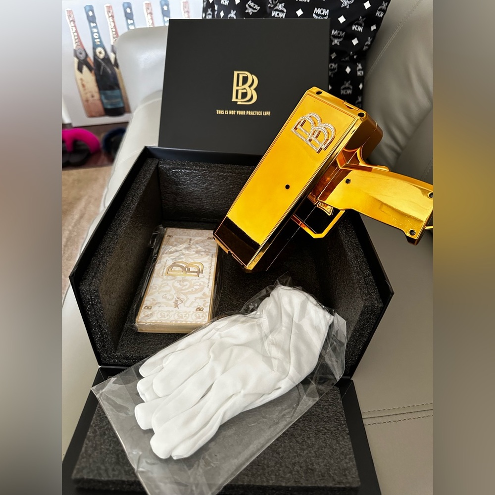 Rare♦️Ben Baller Money Gun Authentic